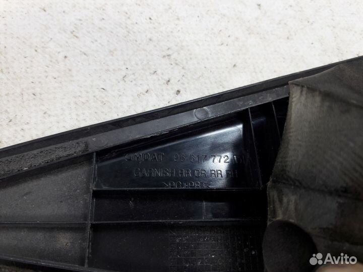 Накладка двери задняя правая Chevrolet Lacetti