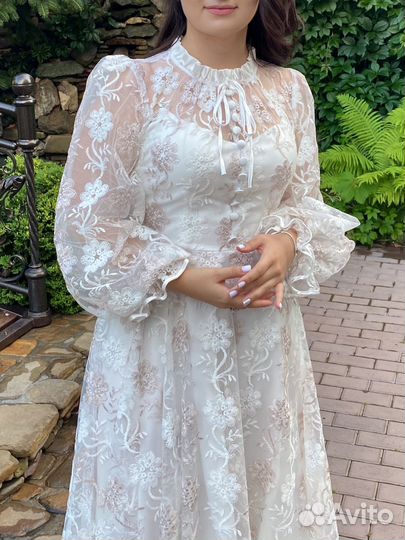 Вечернее платье