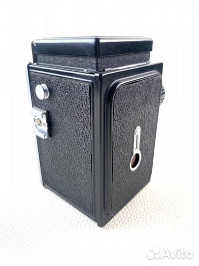 Пленочный фотоаппарат Ricoflex Holiday JPN