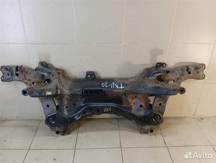 Подрамник передний Toyota Verso R2 2009