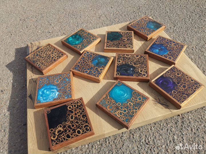 В наличии сервизные подставки под горячее