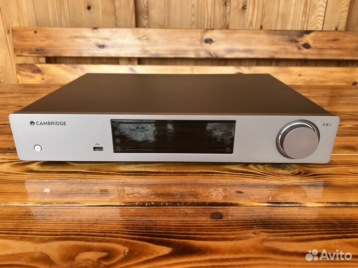 Сетевой проигрыватель Cambridge Audio CXN v2