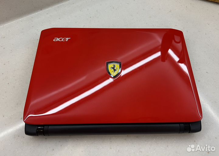 Acer Ferrari one 200