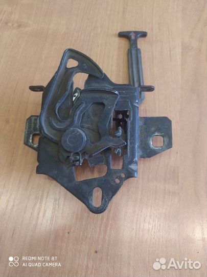 Замок капота Volkswagen Passat B5 седан 1.8 T 1998