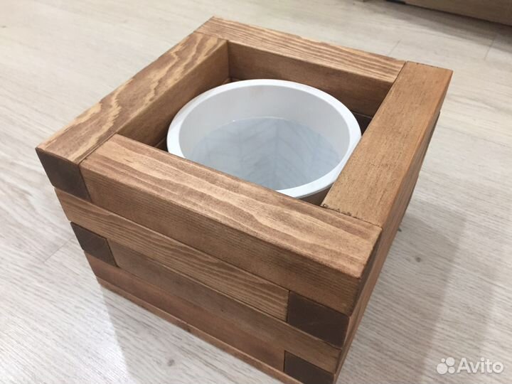 Деревянные кашпо