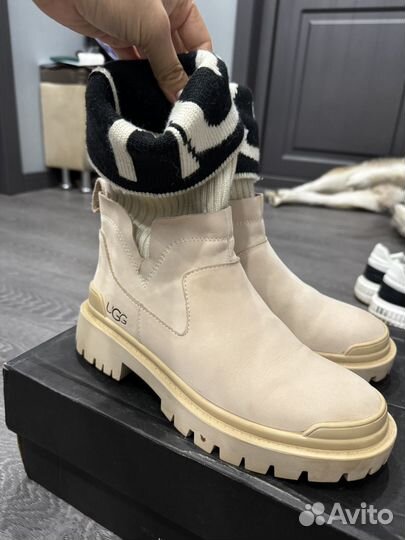 Ботинки Ugg