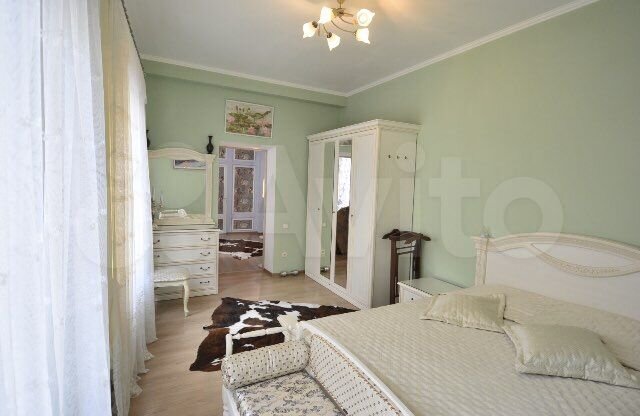 2-к. квартира, 50 м², 2/3 эт.