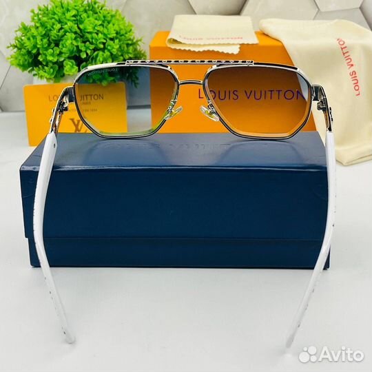Солнцезащитные очки louis vuitton