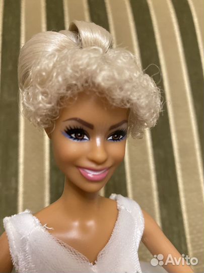 Кукла барби коллекционная Одуванчик