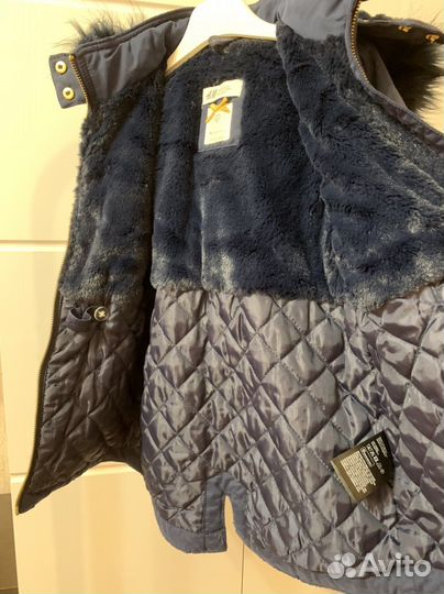 Парка для девочки р. 110 H&M