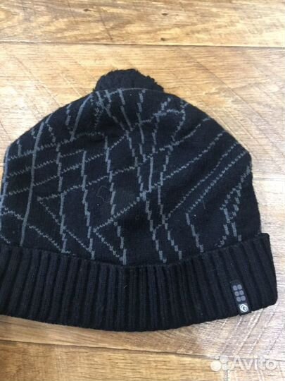 Головные уборы в ассортименте