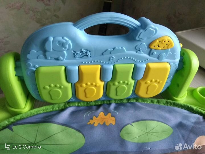 Развивающий коврик с пианино