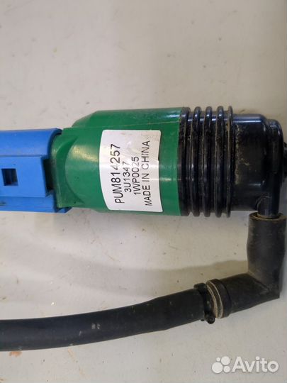 Двигатель омывателя GMC Terrain 2017, 2019