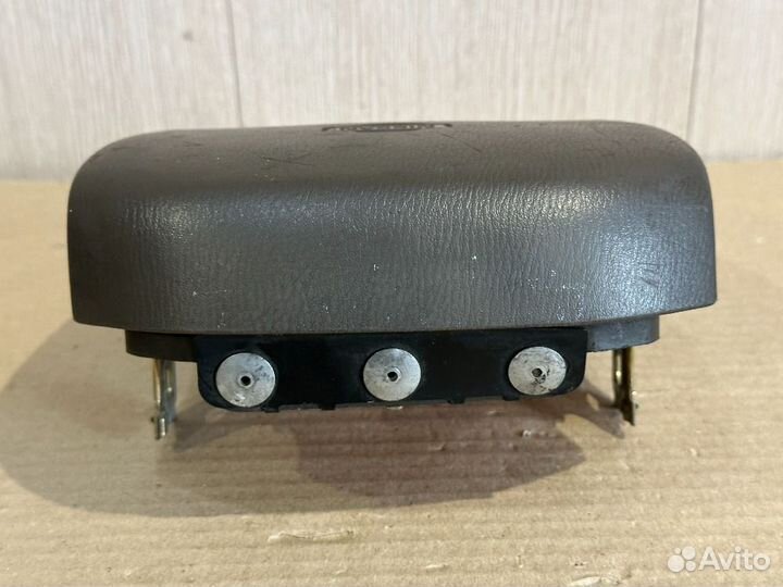 Подушка безопасности в руль Nissan Cefiro A32