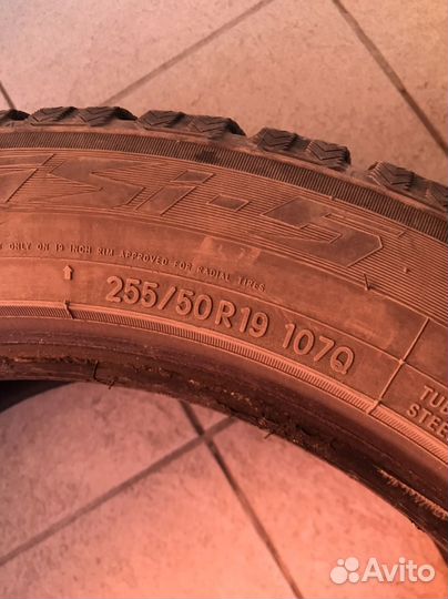 Toyo Observe GSi-5 255/50 R19