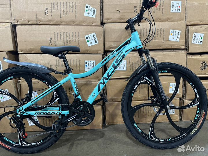 Велосипед на литых дисках 24