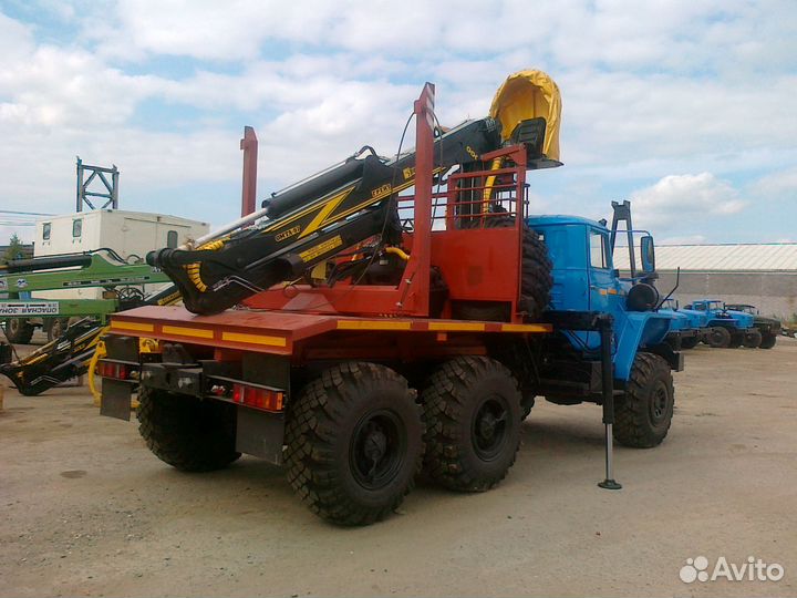 Урал 43204-10 с КМУ, 2000