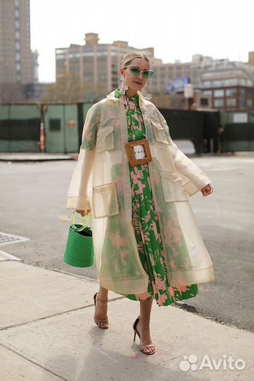 Накидка из органзы