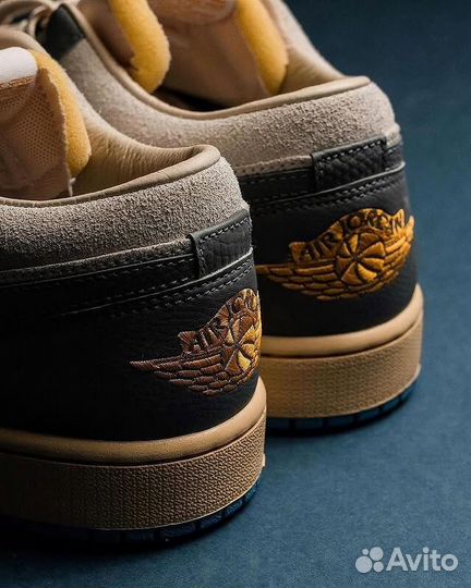 Jordan Air Jordan 1 Low 