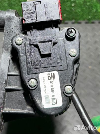 Педаль газа Opel Astra 2006