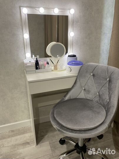 Мастер бровист