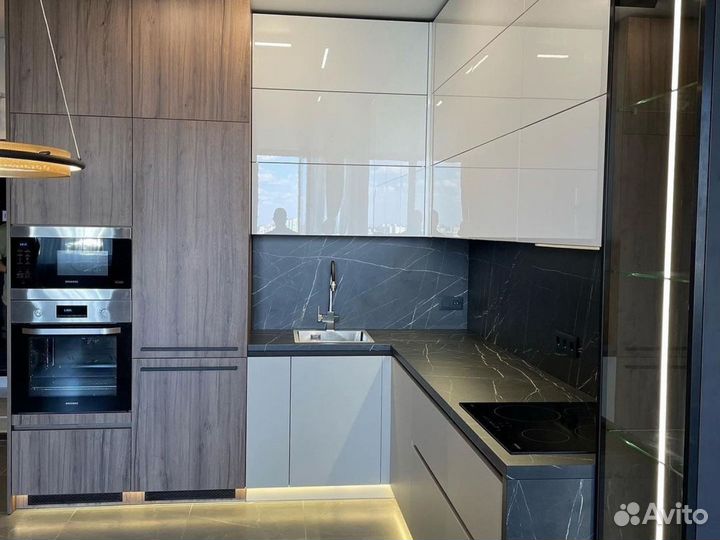 Кухонный гарнитур на заказ 3D-дизайн проект