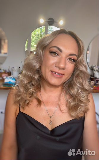 Макияж и прическа