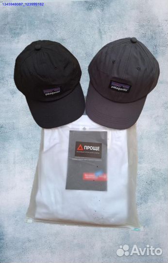 Стильный тандем: футболки и кепки