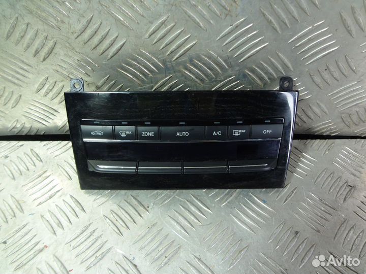 Блок управления климатической установкой Mercedes