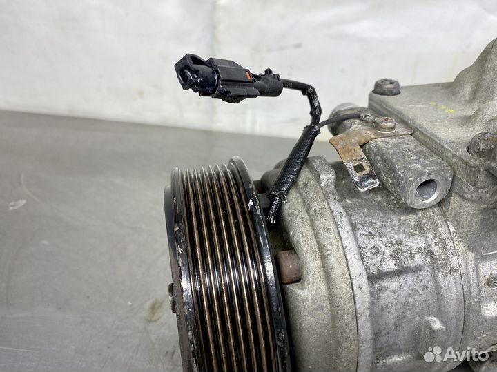 Компрессор кондиционера Kia Sorento D4CB 2.5