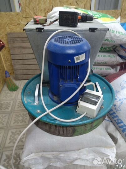 Продам дробилку