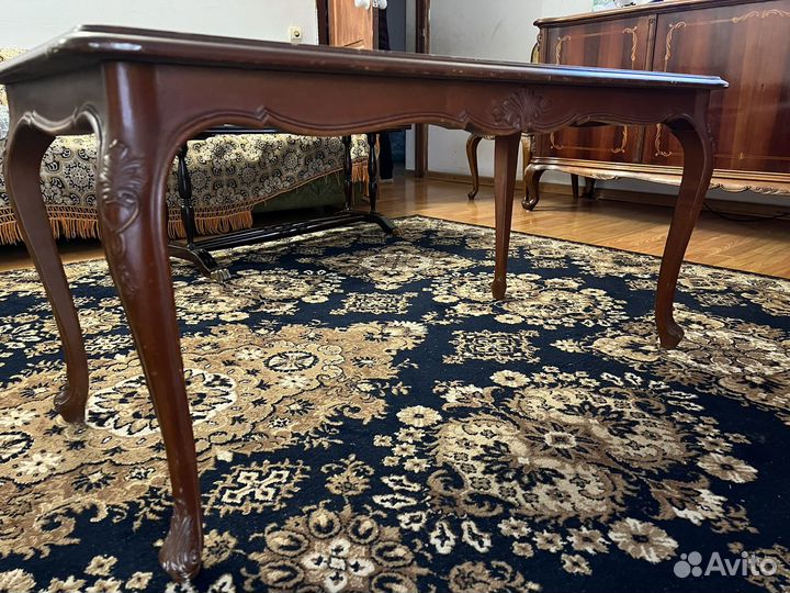 Журнальный стол