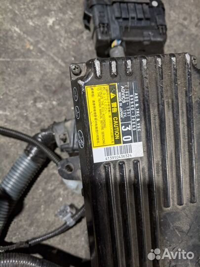 Коса под капот Toyota Crown AWS210 2AR-FSE