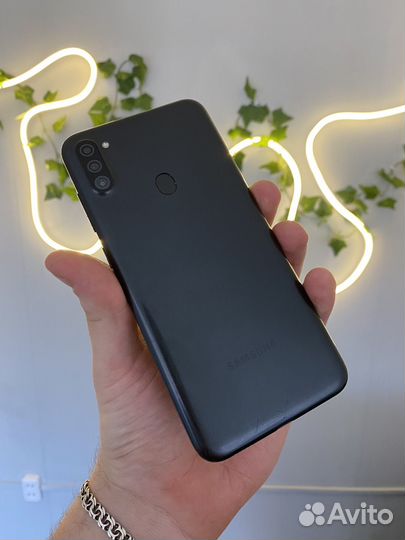 Samsung Galaxy A11, 2/32 ГБ