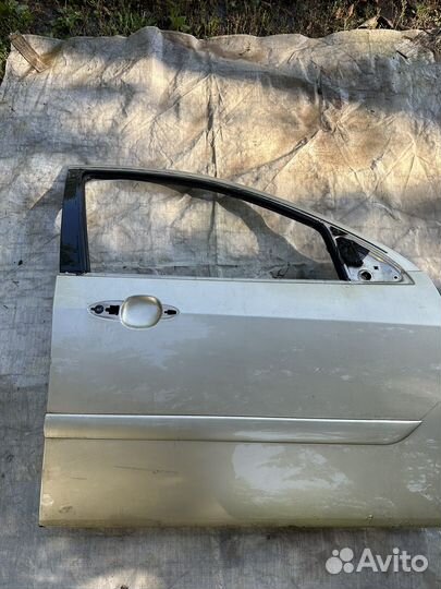 Дверь передняя правая ford focus 1