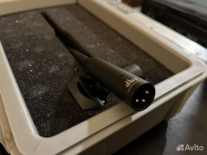 DBX RTA-M измерительный микрофон