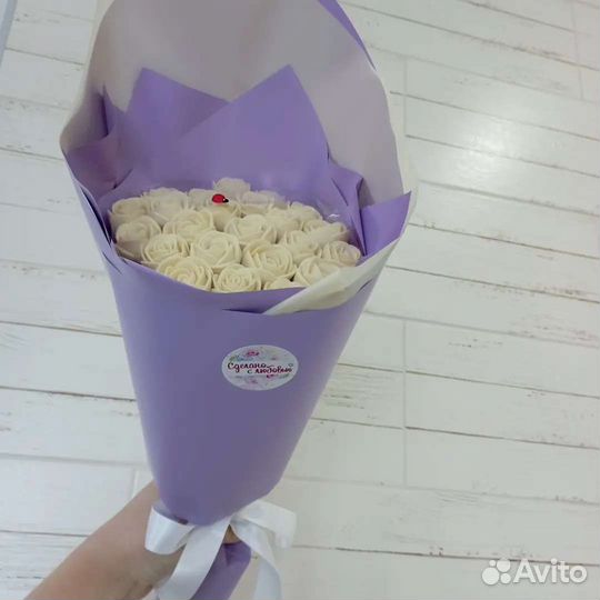 Букеты из шоколадных цветов