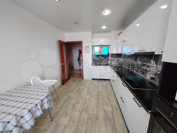 3-к. квартира, 73 м², 13/15 эт.