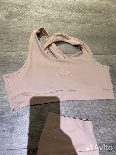 Костюм для фитнеса женский