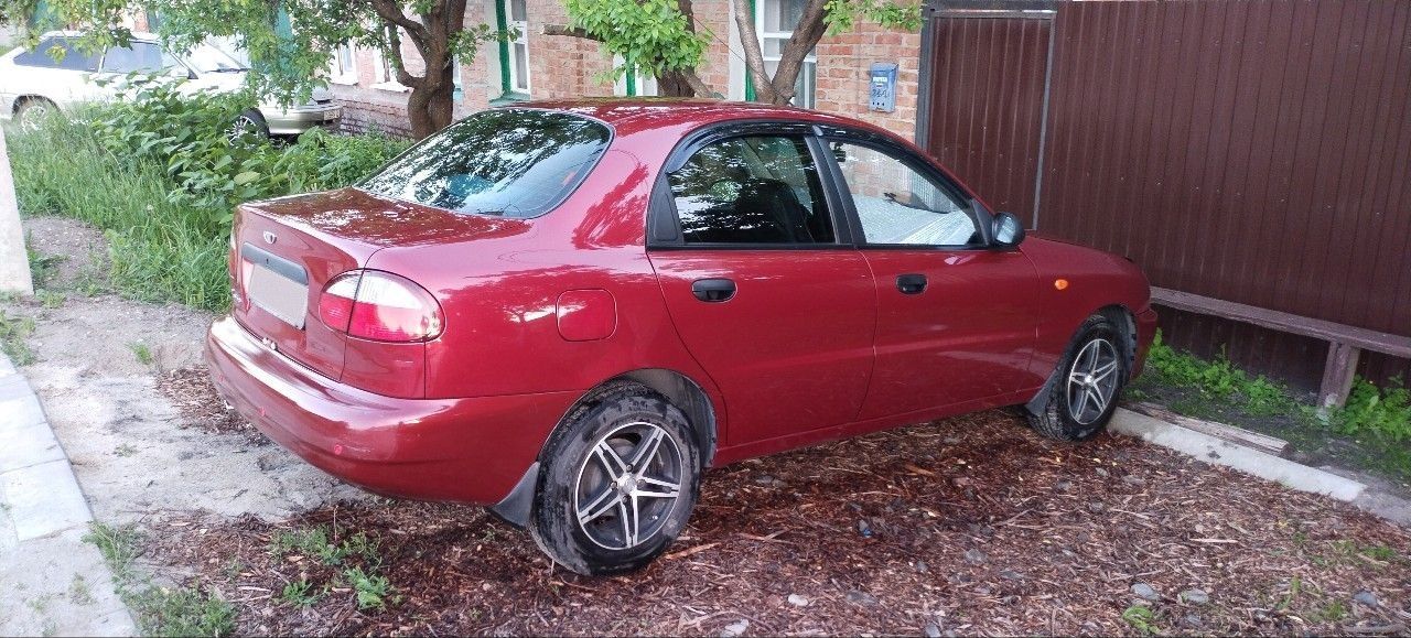 Daewoo Lanos: фото из отзыва