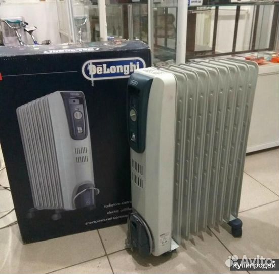 Масляный радиатор DeLonghi