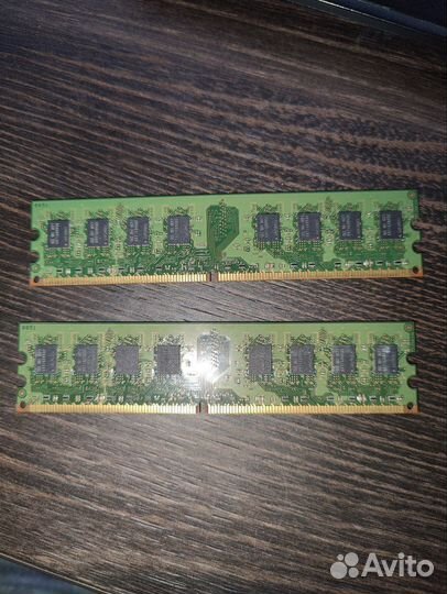 Оперативная память Samsung 2 гб DDR2 800 мгц