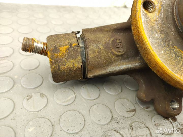 Кулак поворотный передний правый Peugeot 308 T7