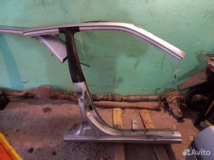 Тойота Карина, ST215, стойка кузова