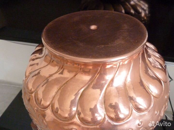 Медная ваза кашпо