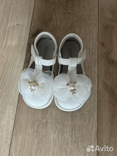 Туфли для девочки