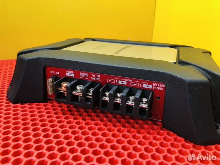 Z.8225 усилитель Pioneer GM 3500T 400W