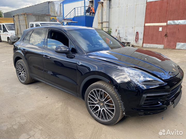 Porsche Cayenne 3.0 AT, 2019, битый, 39 700 км