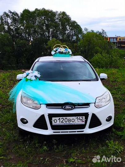 Свадебное украшение на машину бирюзовый