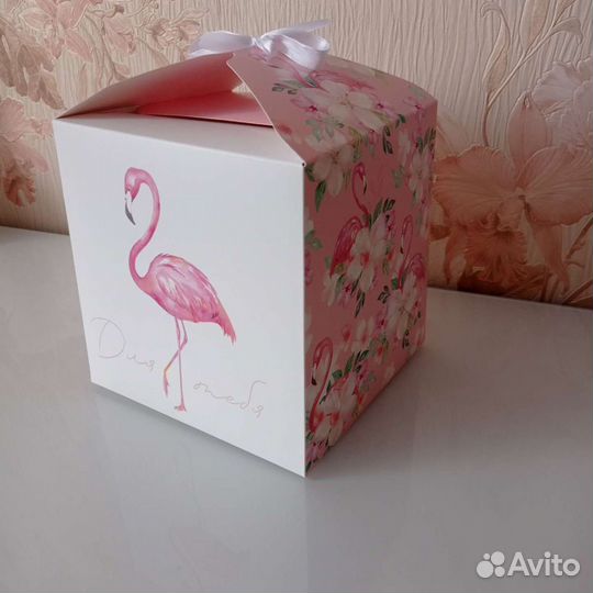 Коробка подарочная